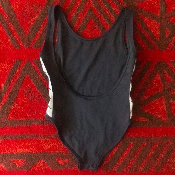 🚫SOLD🚫 Kappa Reflective Logo Bodysuit - Picture 7 of 7